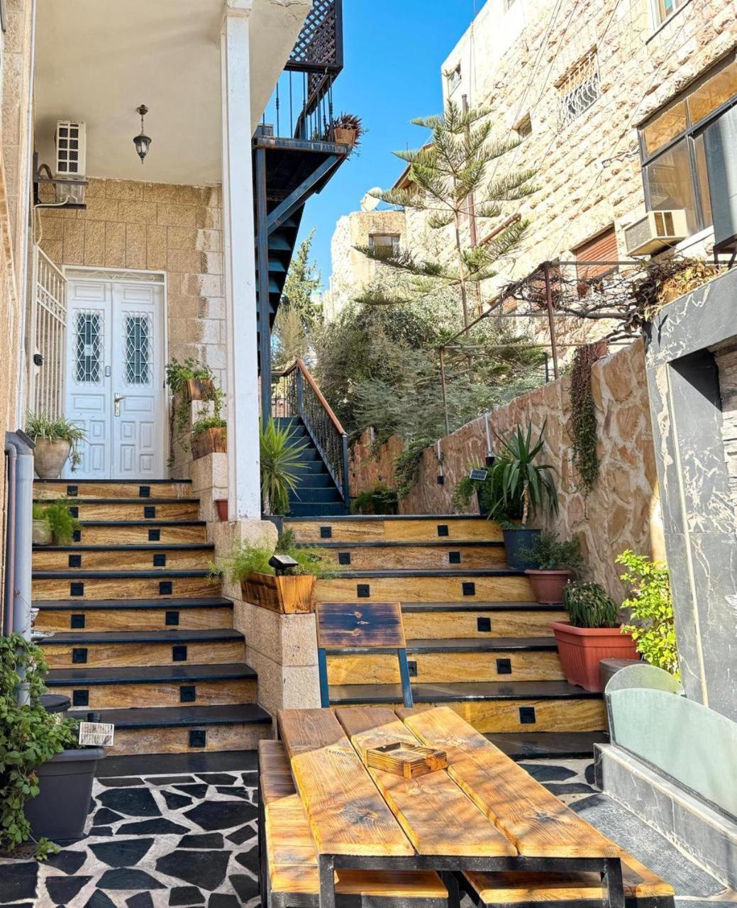 فندق Beit Ahlan عمان المظهر الخارجي الصورة